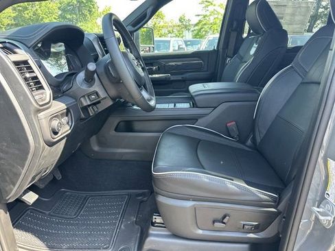 New 2026 RAM 2500 Limited AWD/4WD image 9
