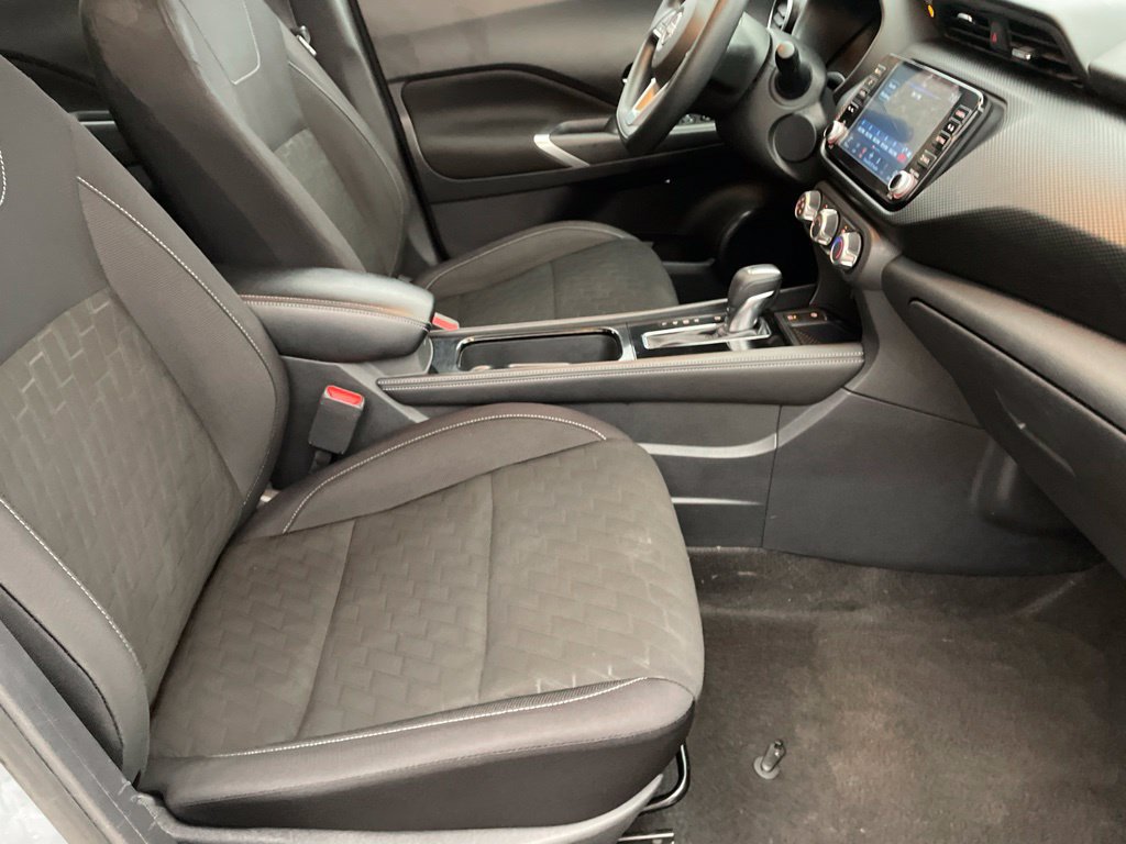 Used 2023 Nissan Kicks SV w/ Interior Electronics Package FWD image 25