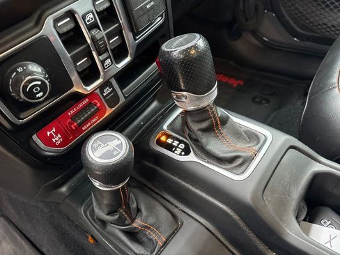 Used 2021 Jeep Gladiator Mojave image 28