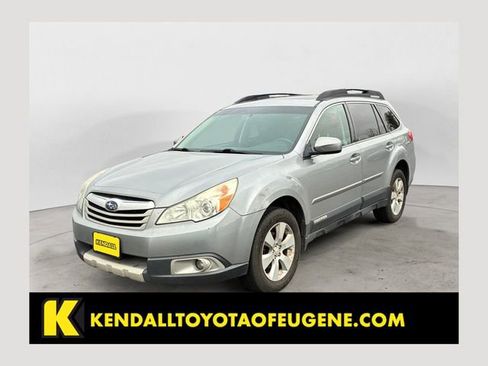 Used 2011 Subaru Outback 2.5i Limited w/ PWR Moonroof Pkg image 1