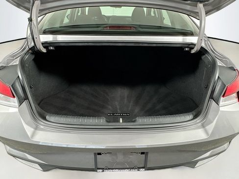 Used 2023 Hyundai Elantra SEL w/ Convenience Package FWD image 27