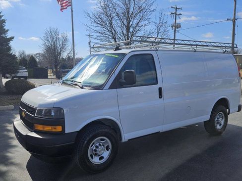 Used 2021 Chevrolet Express 2500 w/ Driver Convenience Package image 1