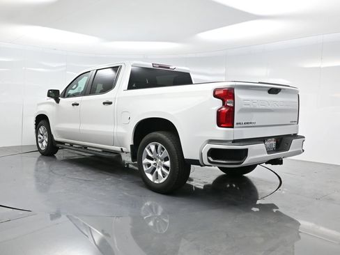 Used 2022 Chevrolet Silverado 1500 Custom image 6