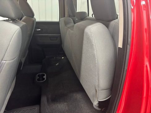 Used 2017 RAM 1500 Classic SLT image 11