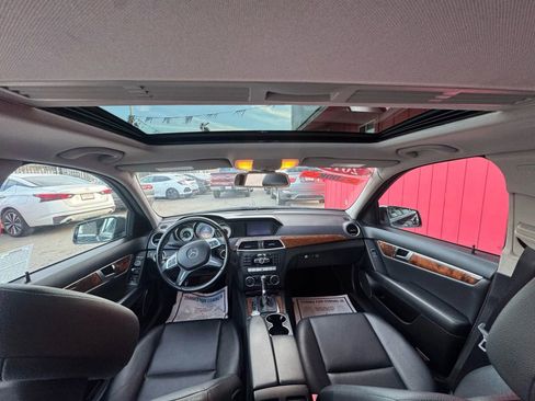 Used 2012 Mercedes-Benz C 300 4MATIC Sedan image 8