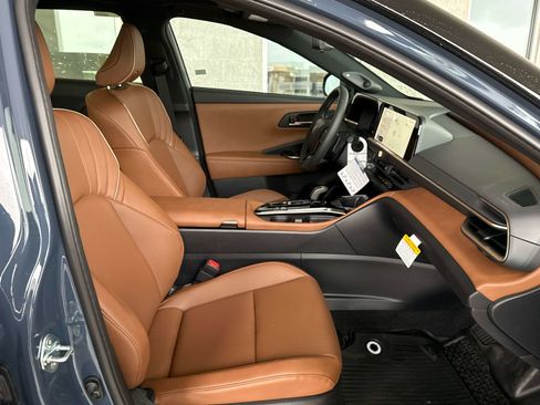 New 2026 Toyota Crown Signia AWD/4WD image 12