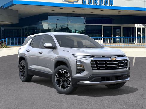 New 2026 Chevrolet Equinox LT w/ Convenience Package II image 7