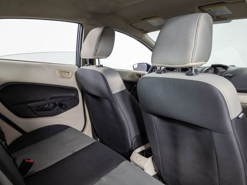 Used 2012 Ford Fiesta S image 21