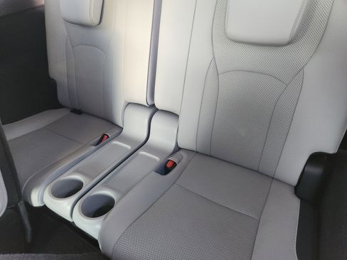 Used 2019 Lexus RX 350L FWD image 41