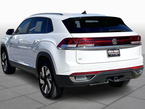 Used 2025 Volkswagen Atlas Cross Sport SE image 12