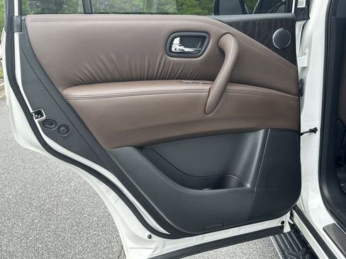 Certified 2024 Nissan Armada Platinum w/ Captain's Chairs Package AWD/4WD image 24