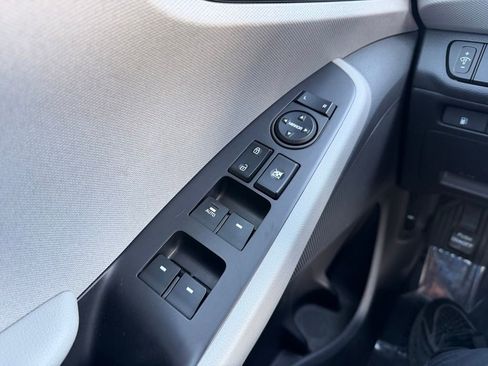 Used 2019 Hyundai Ioniq Blue image 19