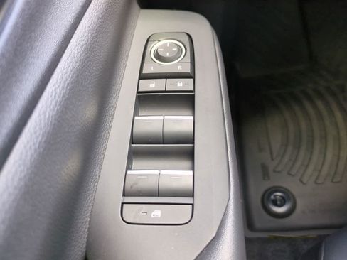 Certified 2026 Toyota Prius Plug-In Hybrid FWD image 23