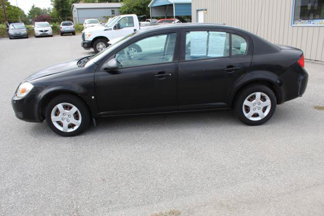 Used 2008 Chevrolet Cobalt LS FWD image 3