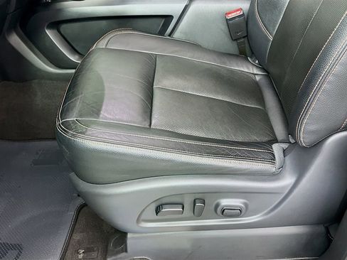 Used 2021 Nissan Titan PRO-4X w/ Pro-4x Convenience Package image 20