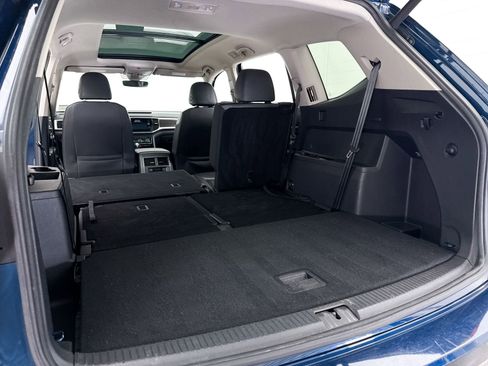 Used 2018 Volkswagen Atlas SEL image 33