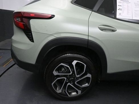 Used 2024 Chevrolet Trax RS w/ Driver Confidence Package FWD image 10