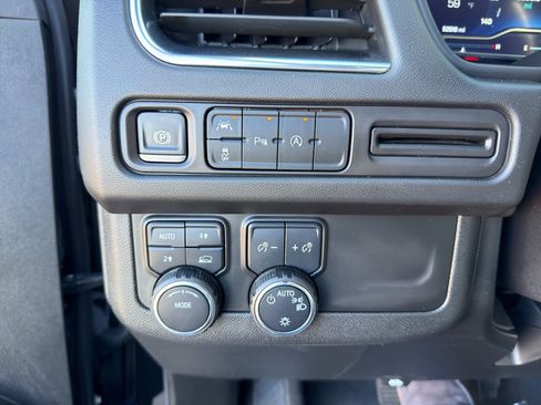 Used 2024 Chevrolet Tahoe LT image 17