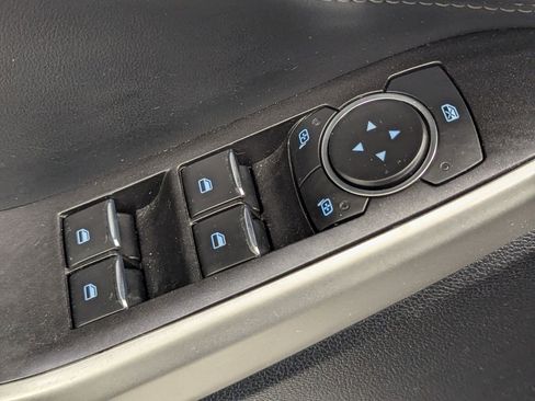 Used 2020 Ford Explorer XLT w/ Equipment Group 202A image 18