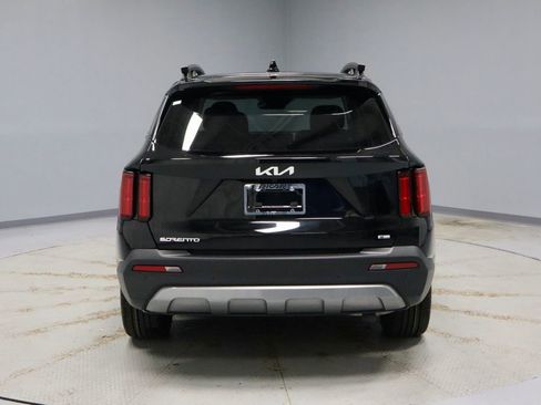 Used 2023 Kia Sorento SX Prestige image 10
