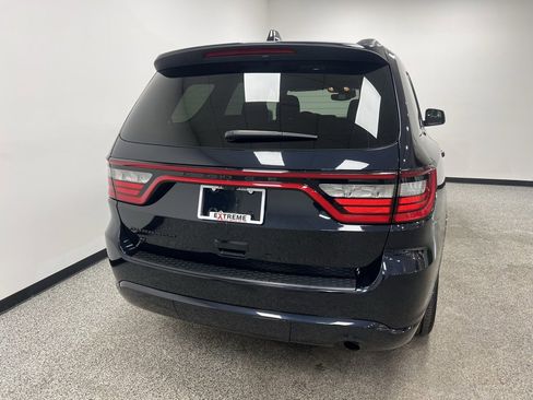 Used 2024 Dodge Durango SXT w/ SXT Blacktop Group image 7