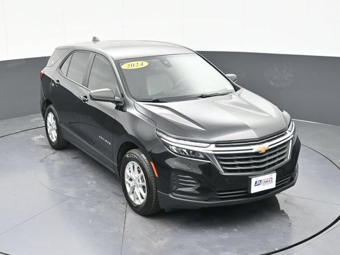 Used 2024 Chevrolet Equinox LS AWD/4WD image 60