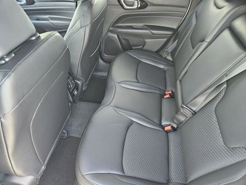 New 2026 Jeep Compass Latitude image 27