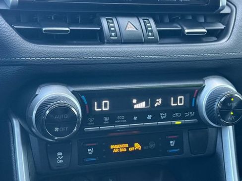 Certified 2020 Toyota RAV4 Limited FWD image 26