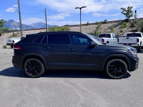 Used 2023 Volkswagen Atlas Cross Sport SEL Premium R-Line AWD/4WD image 8