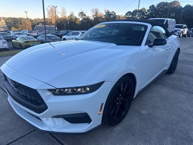 Used 2026 Ford Mustang Premium RWD image 3