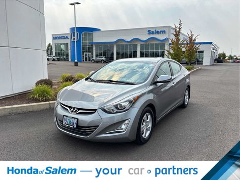 Used 2014 Hyundai Elantra Limited w/ Option Group 03 FWD image 1