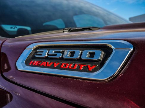 Used 2024 RAM 3500 Big Horn image 12