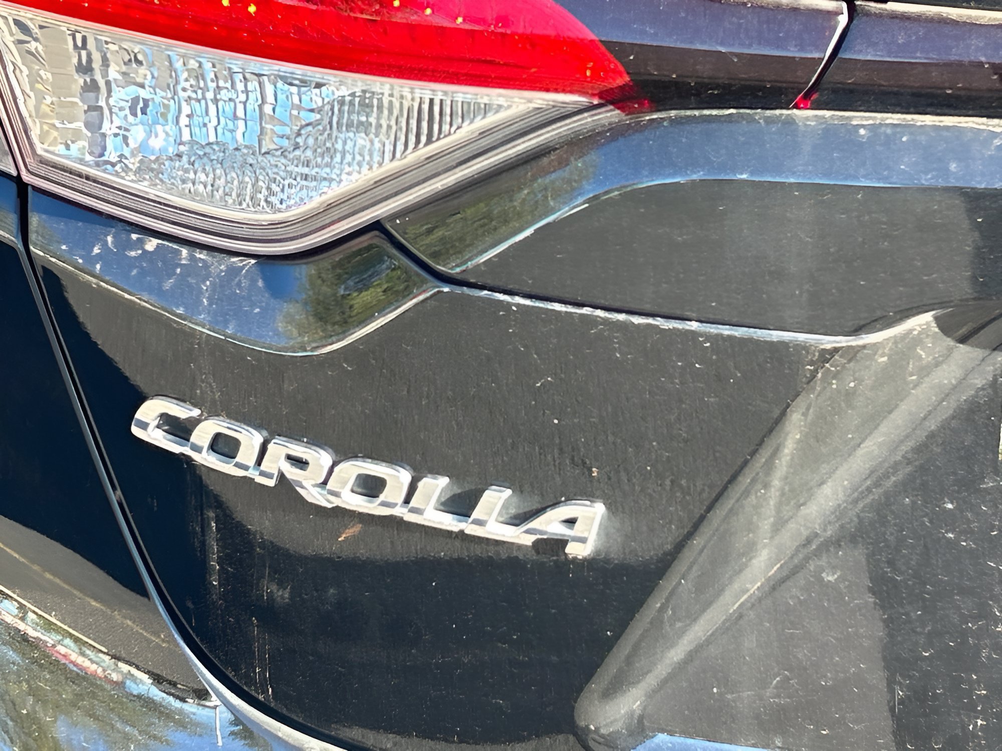 Used 2026 Toyota Corolla LE FWD image 11