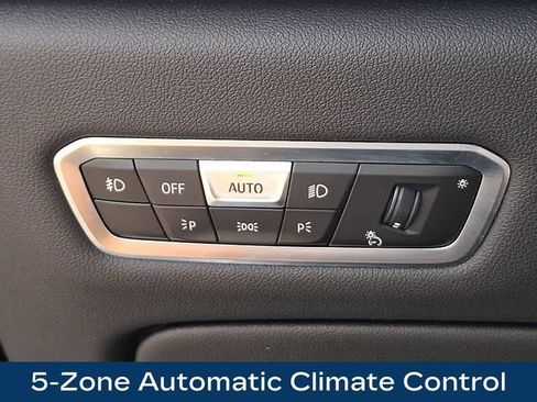 Used 2020 BMW X7 xDrive40i w/ Premium Package AWD/4WD image 9