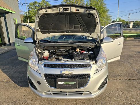 Used 2015 Chevrolet Spark LT image 37