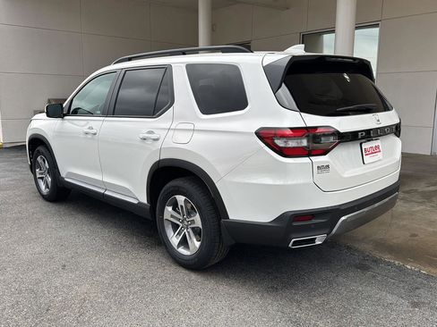 New 2026 Honda Pilot EX-L image 3