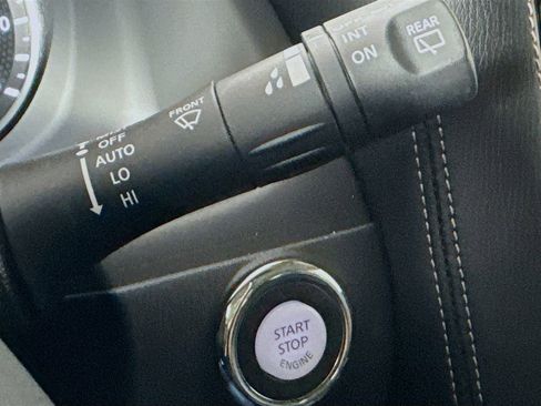 Used 2023 Nissan Armada Platinum w/ Captain's Chairs Package image 13