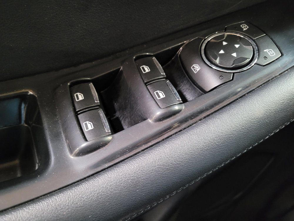 Used 2019 Ford Edge SEL w/ Equipment Group 201A FWD image 27