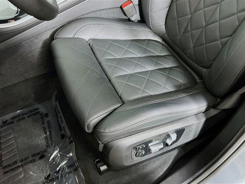 Used 2024 BMW X5 xDrive50e w/ Executive Package image 20