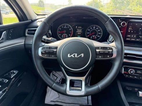 Certified 2022 Kia K5 EX w/ EX Premium Package FWD image 10