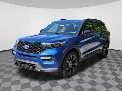 Used 2020 Ford Explorer ST w/ ST Street Pack AWD/4WD image 2