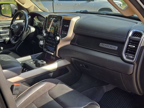 Used 2021 RAM 1500 Laramie w/ Laramie Southwest Edition RWD image 31