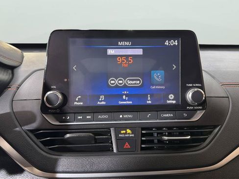 Used 2020 Nissan Altima 2.5 SR w/ Premium Package FWD image 23