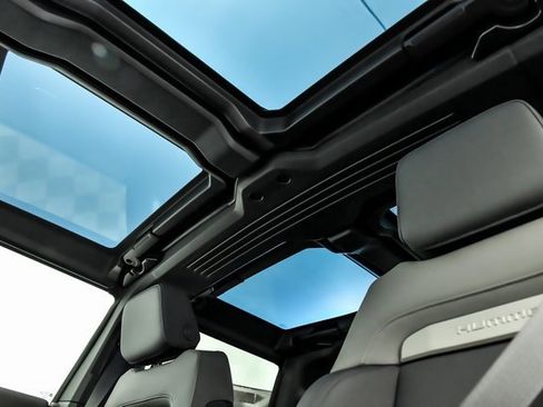 New 2025 GMC Hummer EV 3X image 10