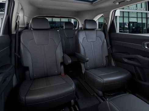 New 2026 Kia Sorento X-Line EX image 17