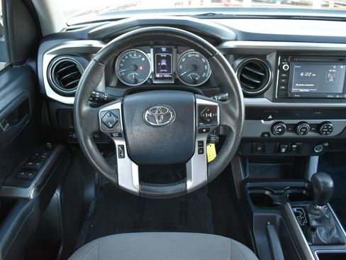 Used 2019 Toyota Tacoma SR5 image 12