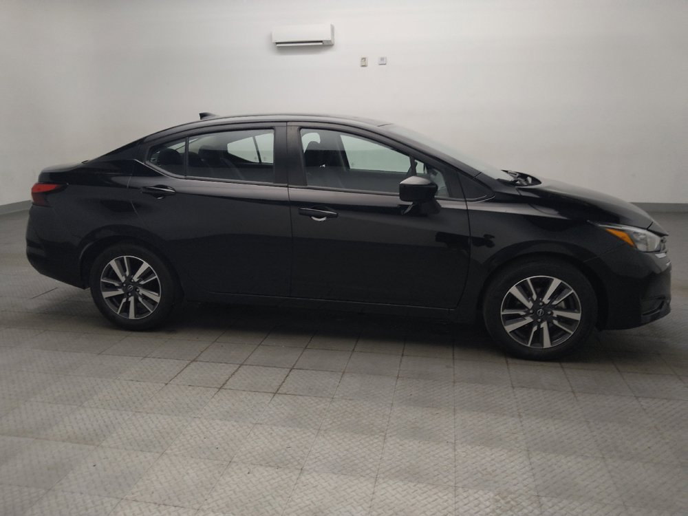 Used 2025 Nissan Versa SV FWD image 11