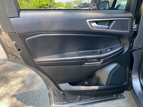 Used 2022 Ford Edge SEL w/ Convenience Package AWD/4WD image 35