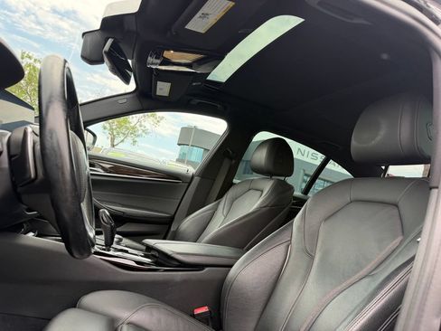 Used 2017 BMW 540i RWD image 13