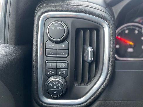 Used 2022 Chevrolet Silverado 2500 High Country image 15